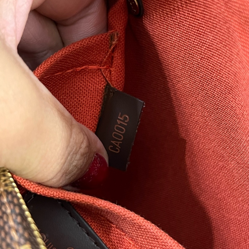 Louis Vuitton Ribera MM - Picture 10 of 15